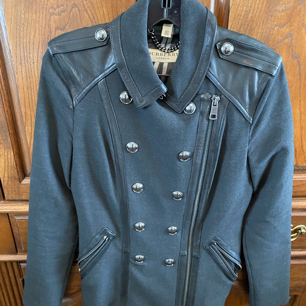 BURBERRY JACKET AND SKIRT